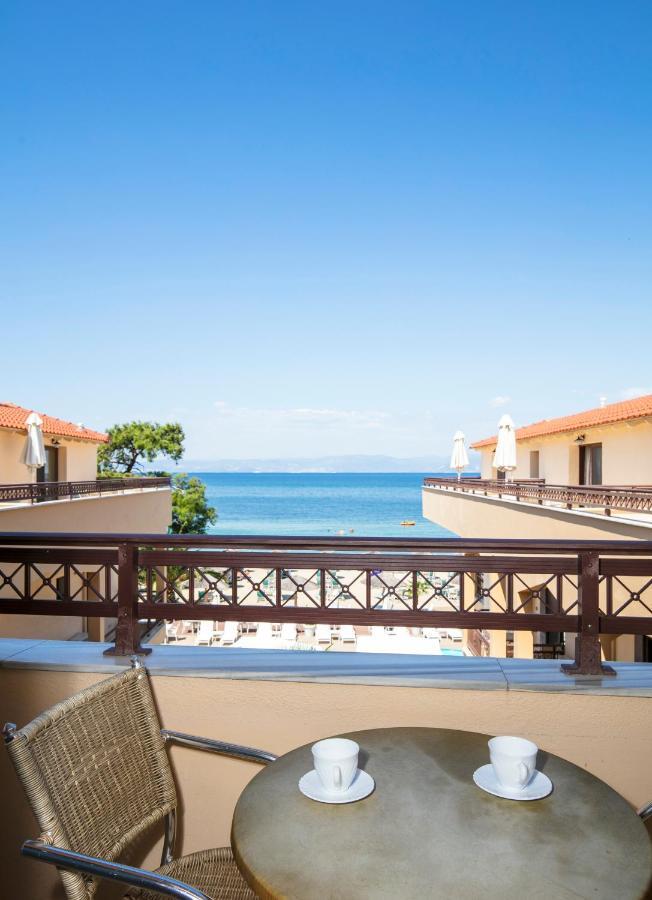 Mediterranean Beach Hotel Skala Rachoni  外观 照片