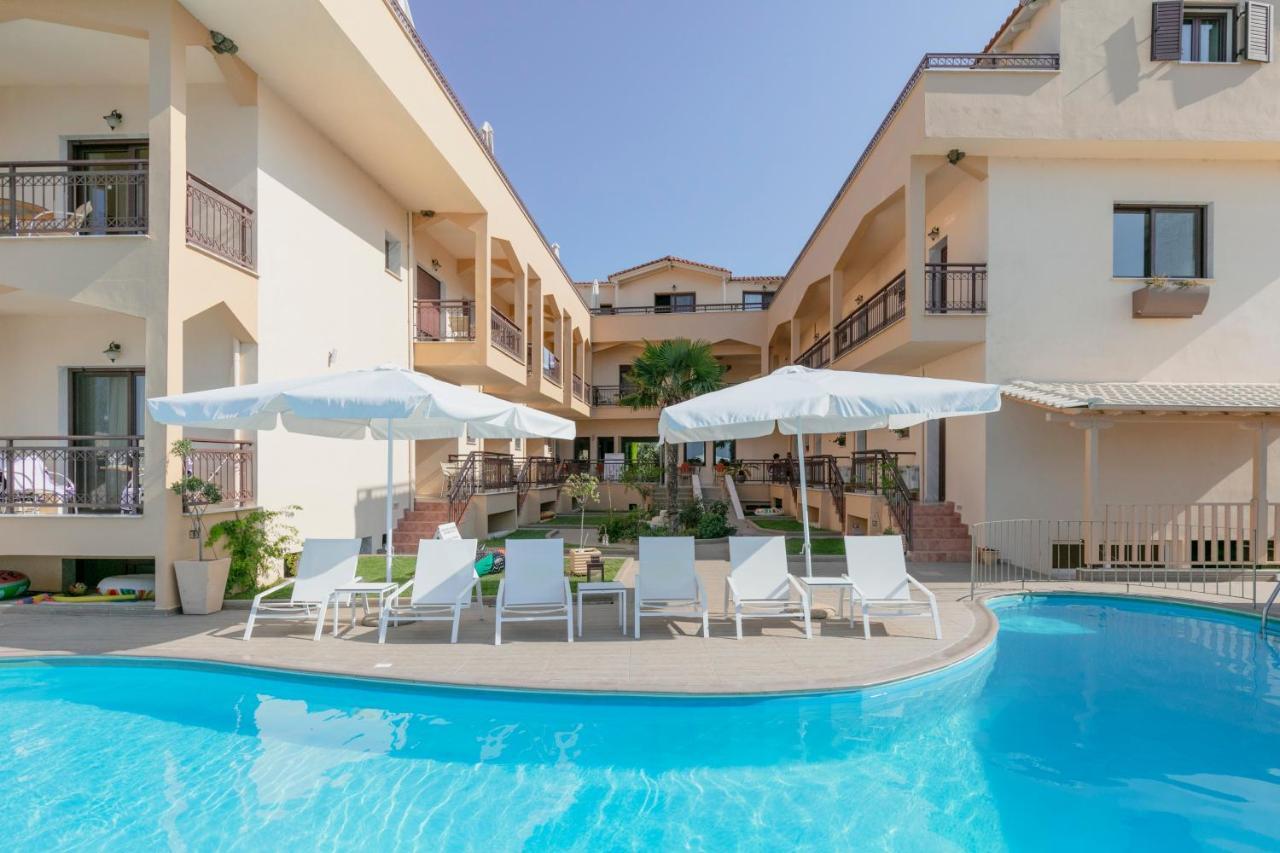 Mediterranean Beach Hotel Skala Rachoni  外观 照片
