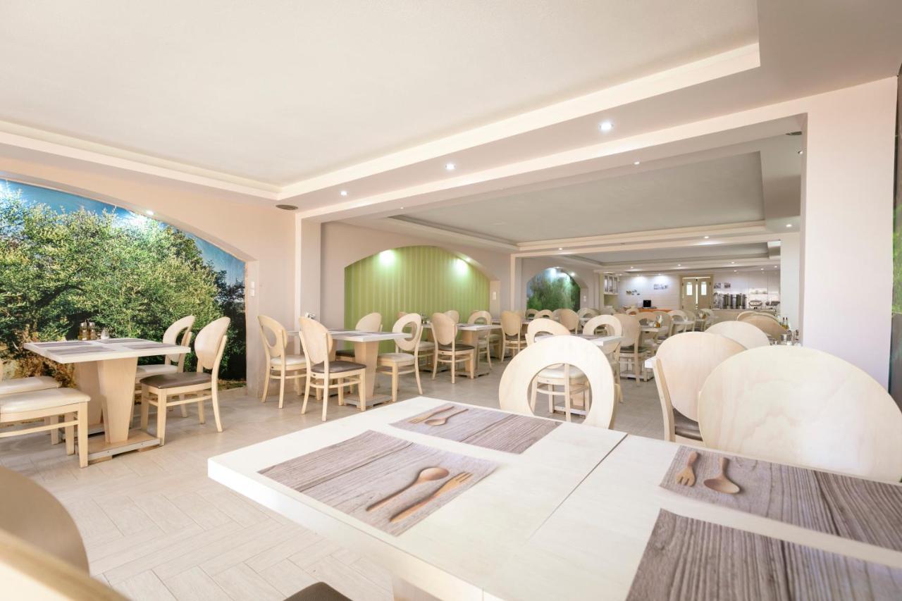 Mediterranean Beach Hotel Skala Rachoni  外观 照片