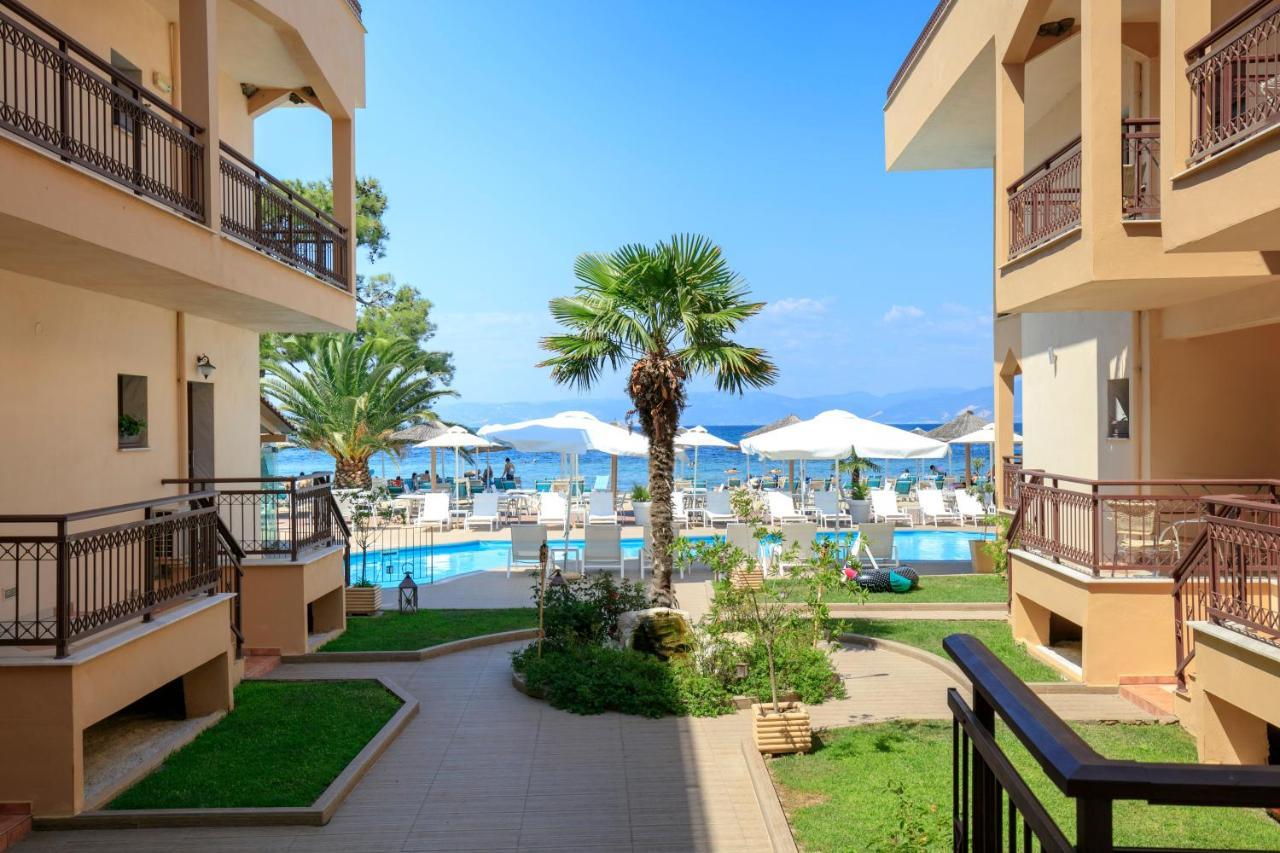 Mediterranean Beach Hotel Skala Rachoni  外观 照片