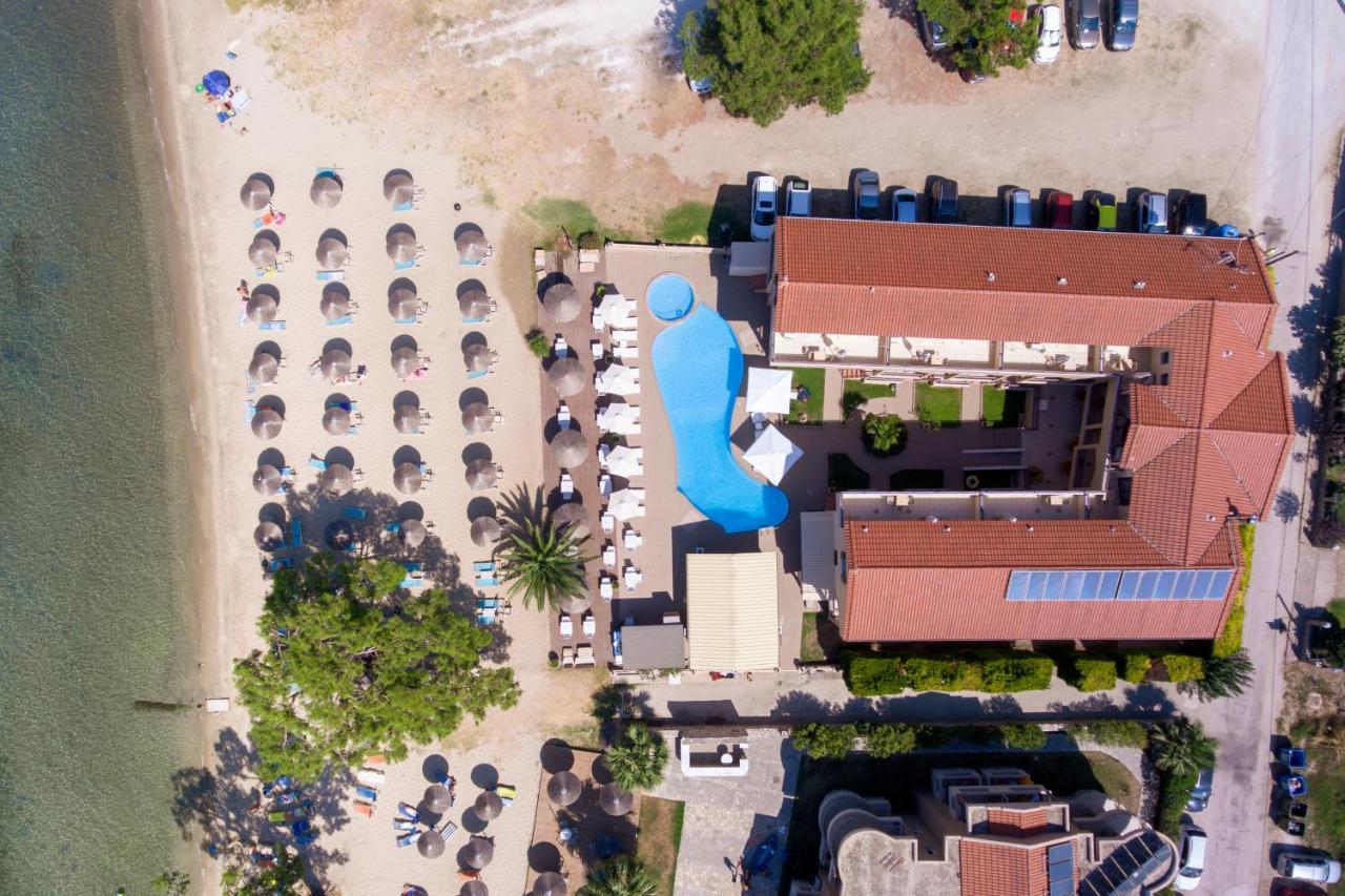 Mediterranean Beach Hotel Skala Rachoni  外观 照片